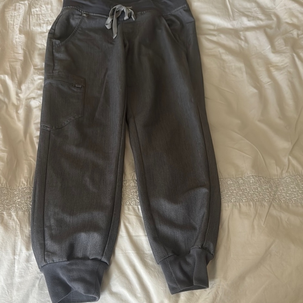 Figs Gray Zamora Joggers